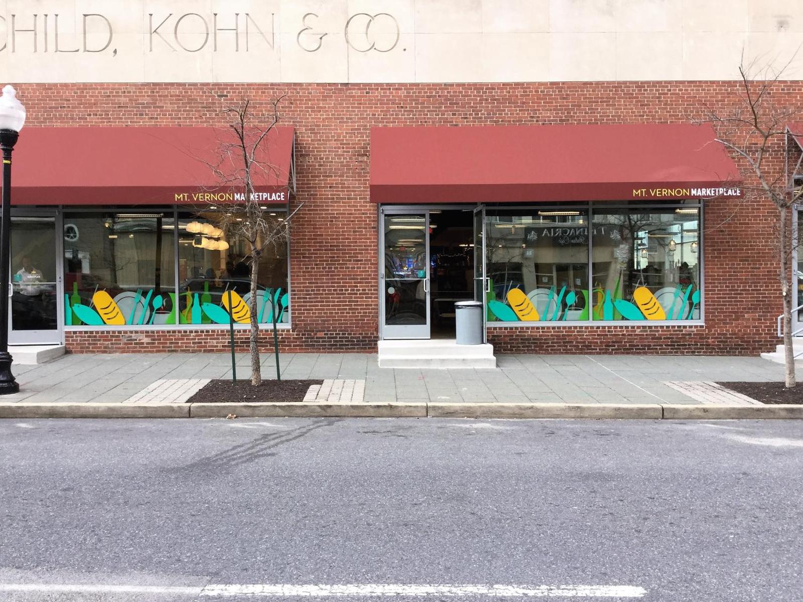 Penthouse Condominium in Mt Vernon w/ Parking Main image 2